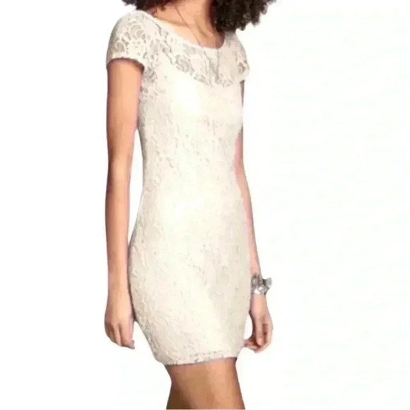 Abercrombie & Fitch Dresses & Skirts - 🔥Abercrombie & Fitch🔥 |  Off white lace floral crochet mini dress